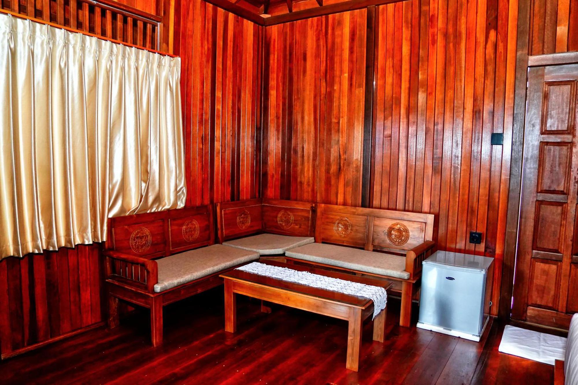 Maison d'hôtes Newly Constructed Serene Timber Retreat! Perfect Location For Long Term