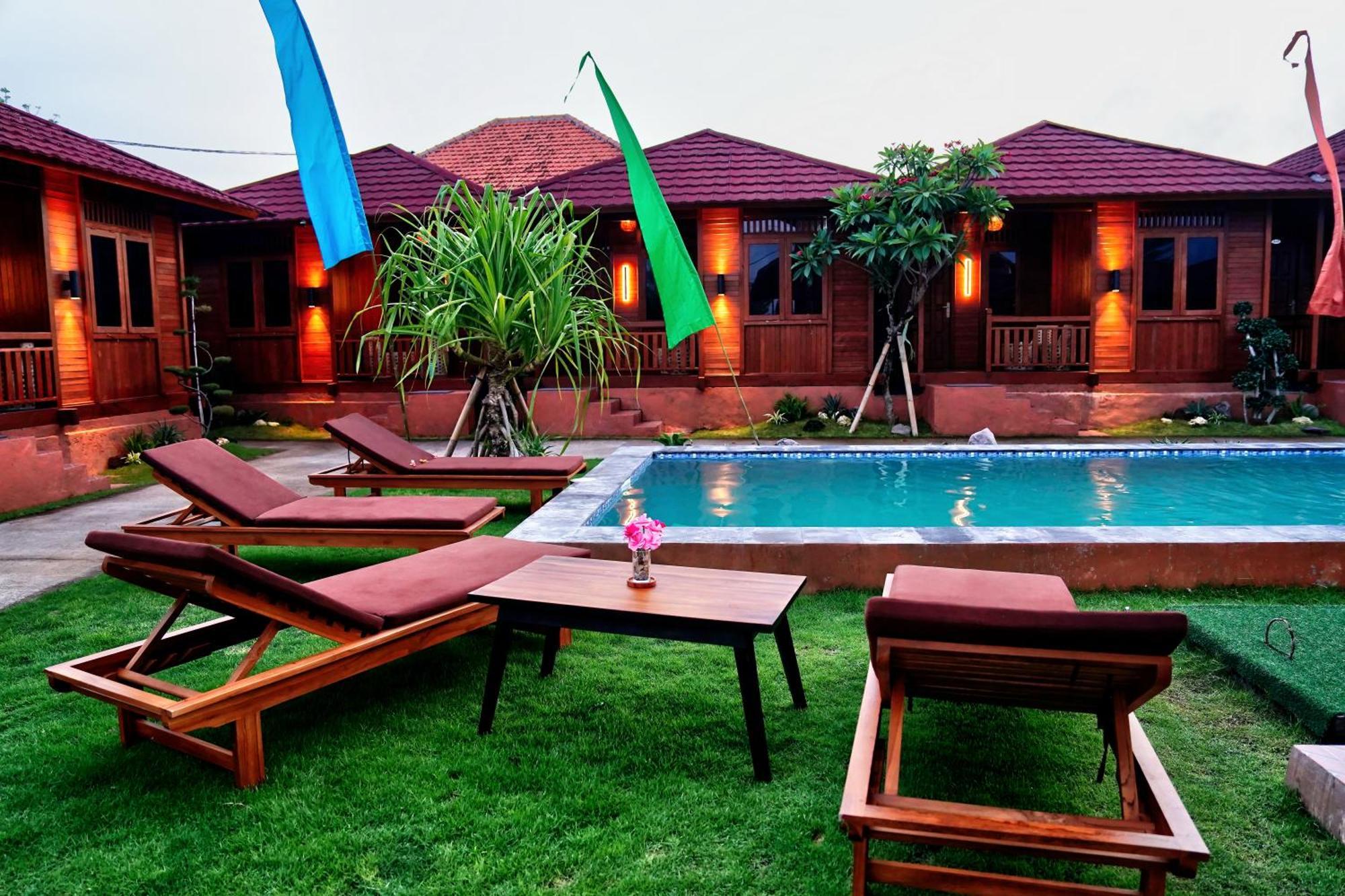 Newly Constructed Serene Timber Retreat! Perfect Location For Long Term Wisma tamu