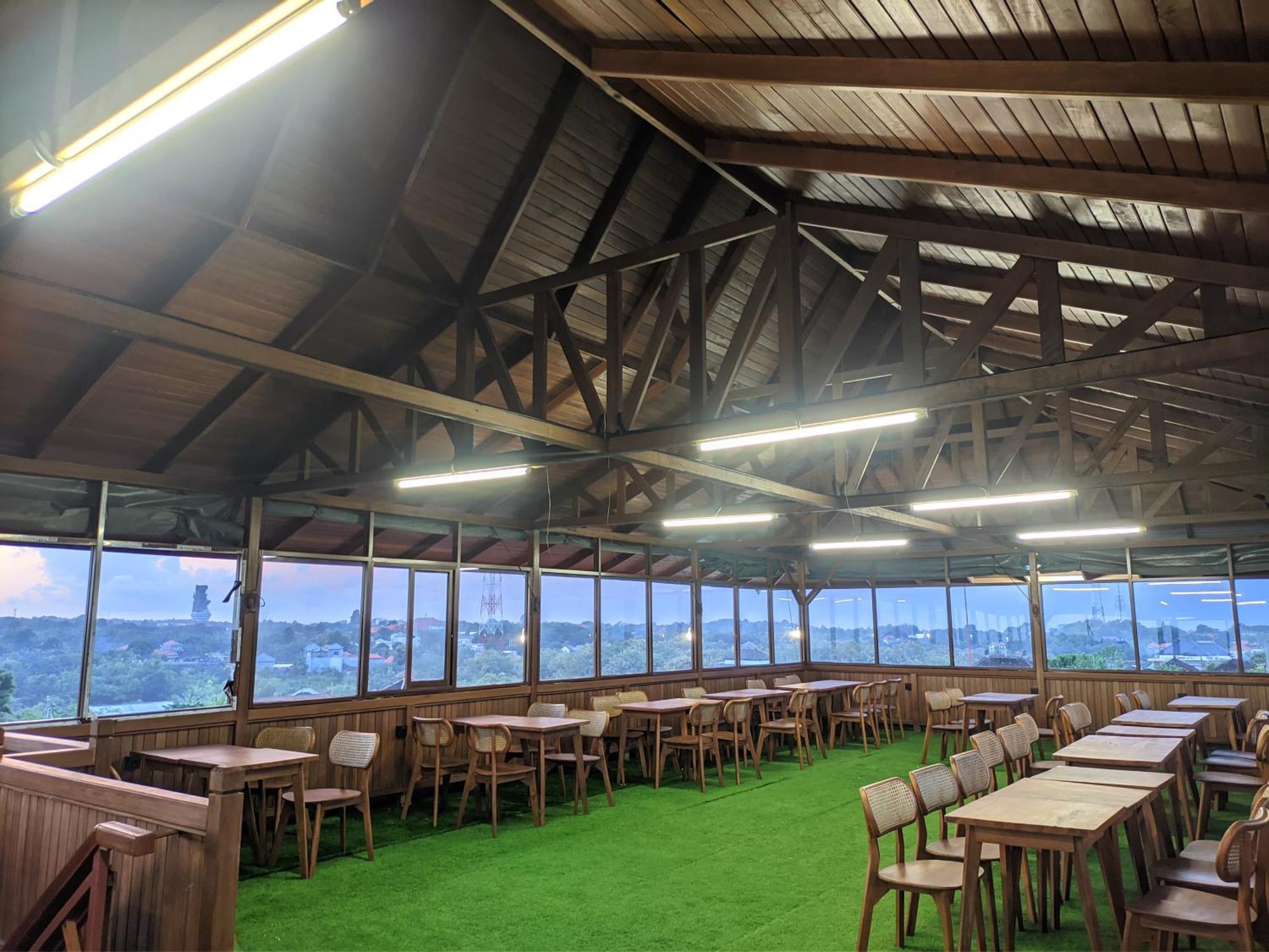 Wisma tamu Newly Constructed Serene Timber Retreat! Perfect Location For Long Term